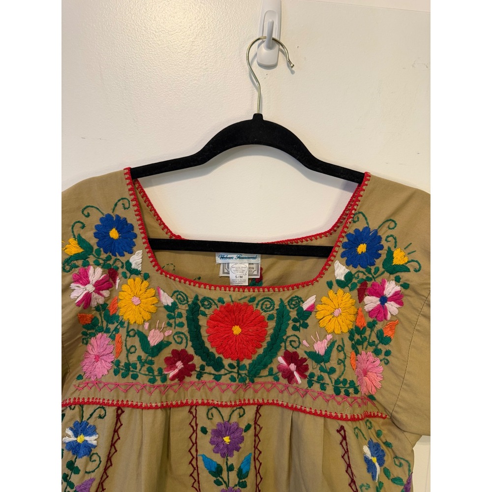 Urban Renewal Vtg Tan Floral Embroidered Boho Puff Sleeve Crop Top Milkmaid - Picture 3 of 7